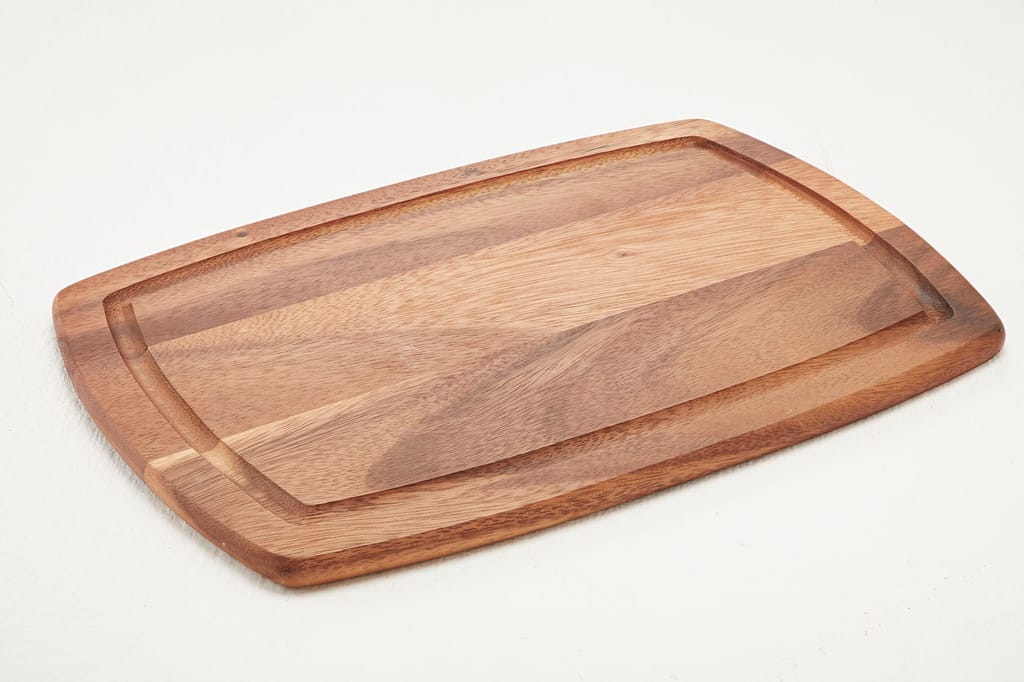 Chopping Board with Grooves