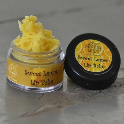 Vitamin C Sweet Lemon Lip Balm for Pigmentation 15 gms